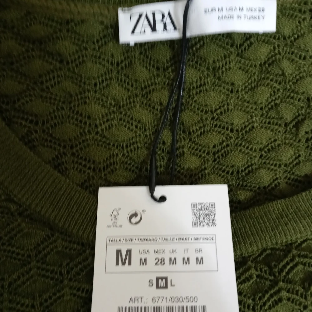 Zara Olive Green Open-Knit Crop Top